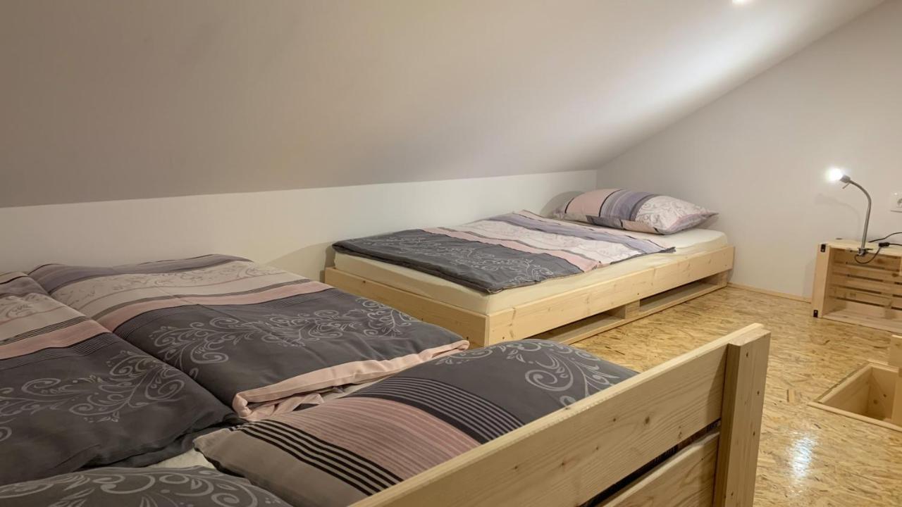 Holiday House Zlacka Gorca Pristava pri Mestinju ภายนอก รูปภาพ