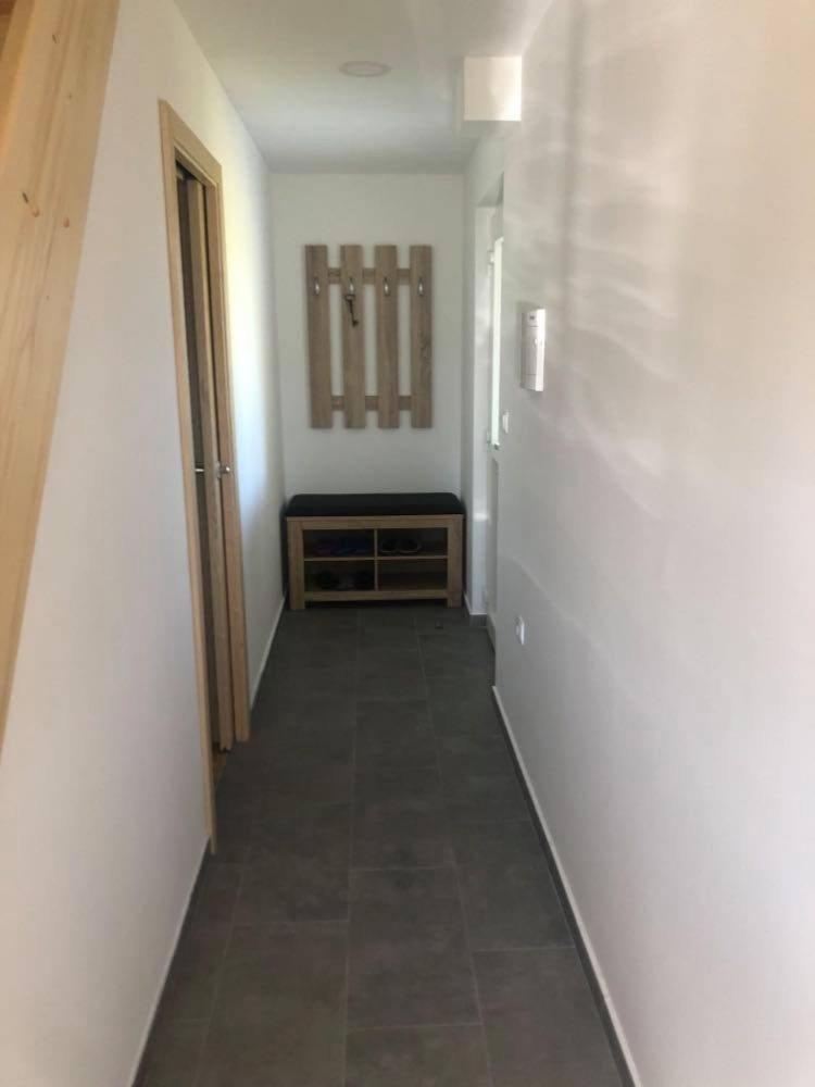 Holiday House Zlacka Gorca Pristava pri Mestinju ภายนอก รูปภาพ
